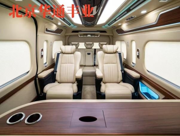 4s店海狮6座总统套房版商务房车新葡京娱乐场app北京丰田海狮(图3) 4s店海狮6座总统套房版商务房车新葡京娱乐场app北京丰田海狮(图3)